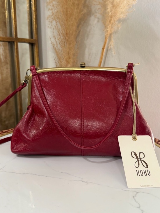 hobo Handbags - HOBO Women's Red Leather Lana Kisslock Crossbody Bag Convertible Clutch Purse